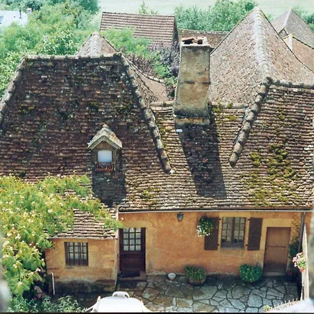 Casa de Férias Maison Authentique Des Remparts *
